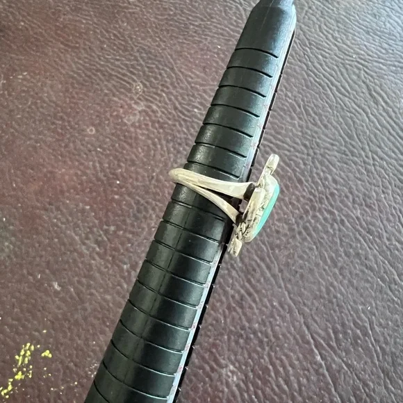 Turquoise Silver Women's Ring - Picture 5 of 5